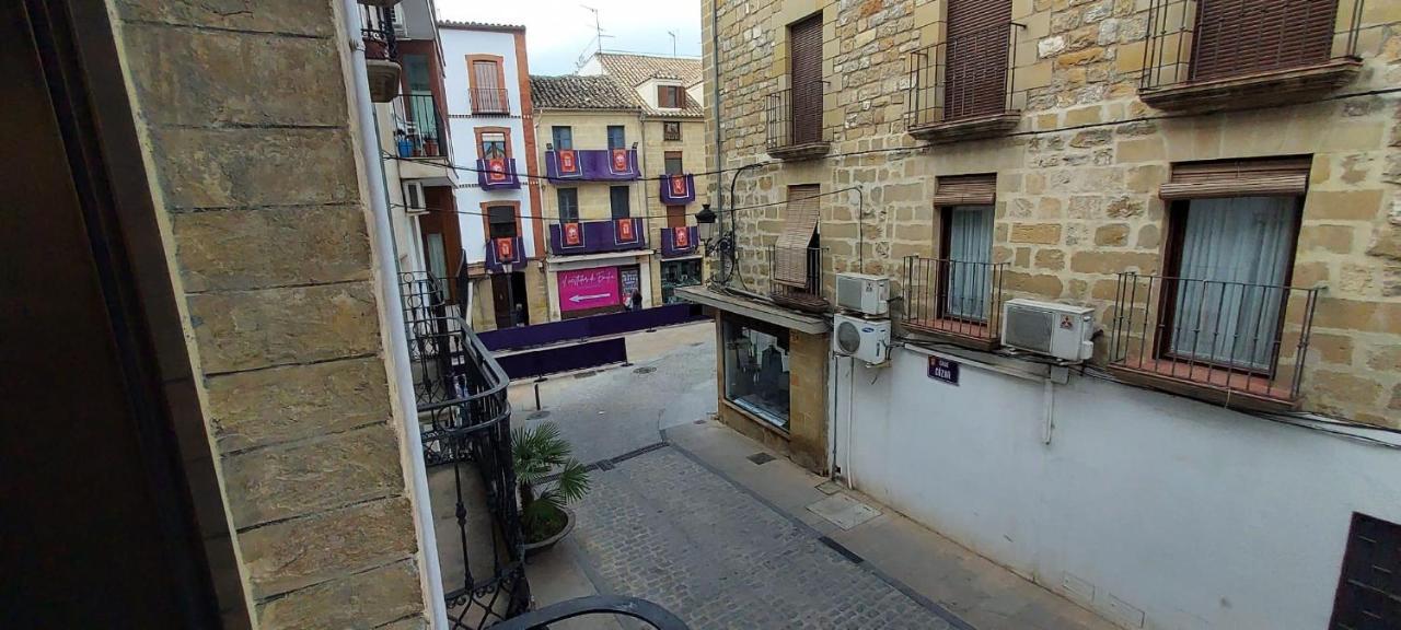 Apartamento Baeza Cozar 1 Apartment ภายนอก รูปภาพ