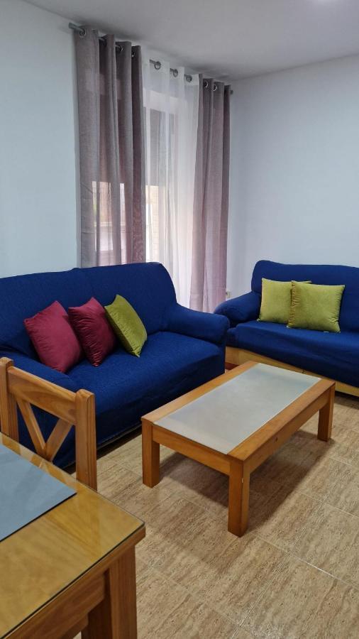 Apartamento Baeza Cozar 1 Apartment ภายนอก รูปภาพ